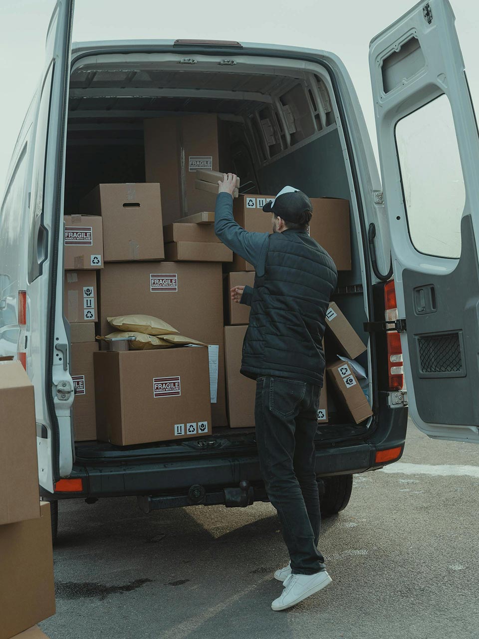 Koerierdiens, Vervoer, Aflewering